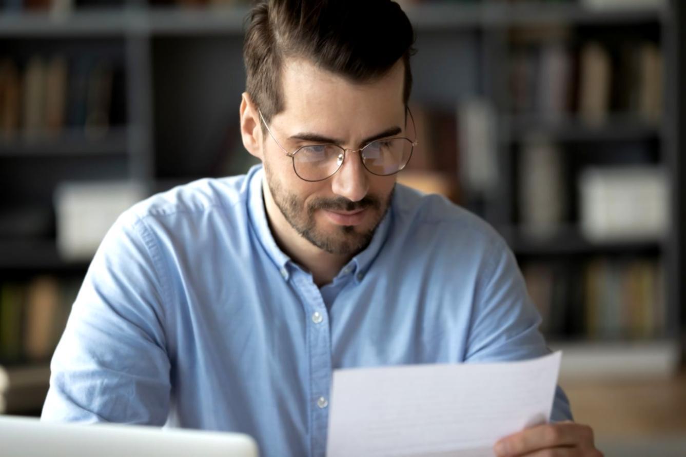 Studierende bei der Projektarbeit im Führungskurs